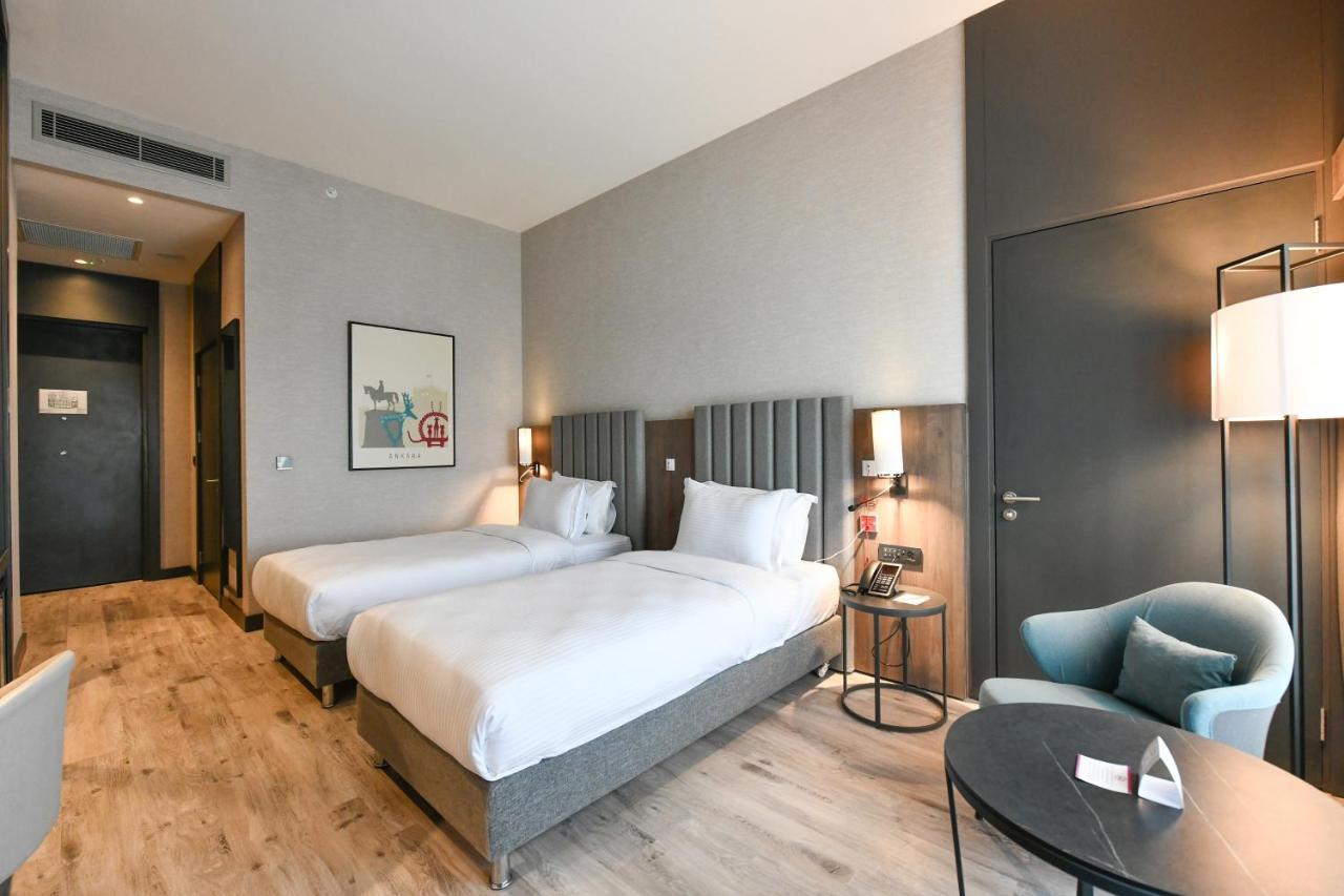 Hotel Crowne Plaza Ankara By Ihg Exterior foto